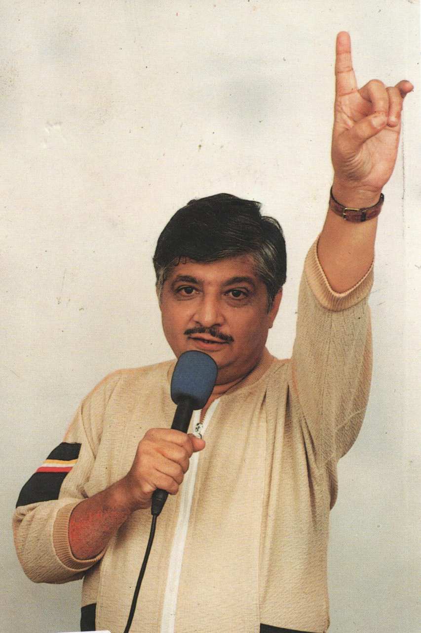 Ekala Bolo Re ! ( एकला बोलो रे ! ) by Shirish Kanekar ( शिरीष कणेकर )